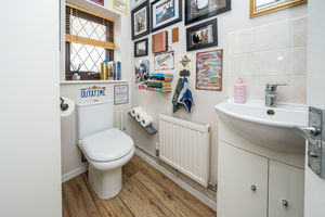 WC- click for photo gallery